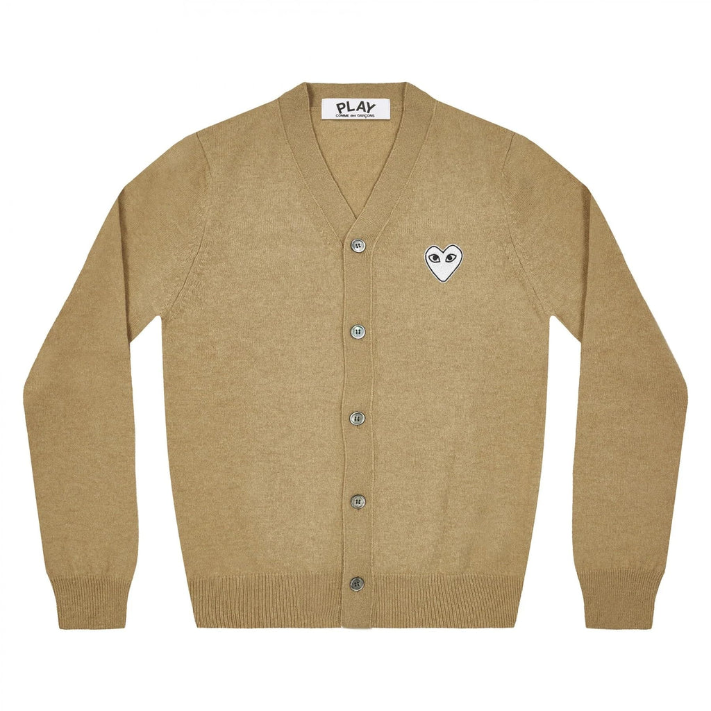 PLAY V-NECK CARDIGAN WHITE HEART NATURAL SERIES CAMEL